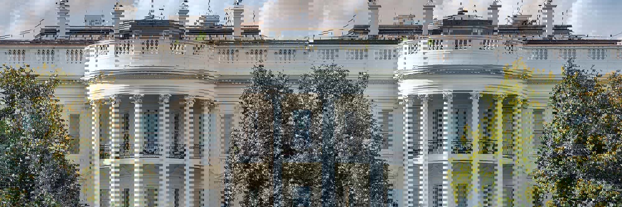 United States announces widespread tariffs, including 10% on all New Zealand imports in 'Liberation Day' speech Desktop Image